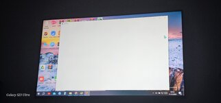 1000072136