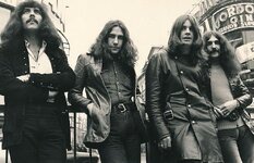 Black_Sabbath_(1970).jpg
