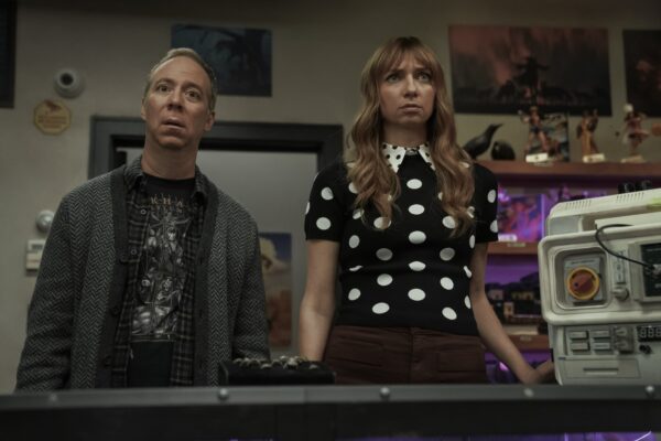 kevin-sussman-lauren-lapkus-600x400.jpg