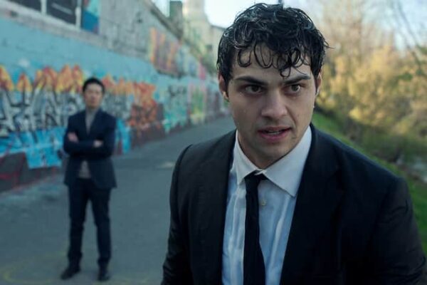 The_Recruit_Netflix_Noah_Centineo-600x400.jpg