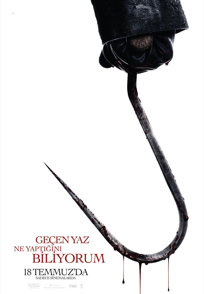 gecen-yaz-ne-yaptigini-biliyorum-poster.jpg